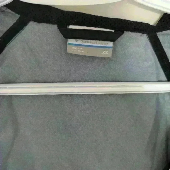 Columbia, windbreaker jacket,  black, elastic waist, size XS - Picture 10 of 12